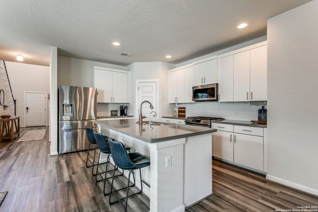 15051 Summer Lynn Place, San Antonio, TX 78217