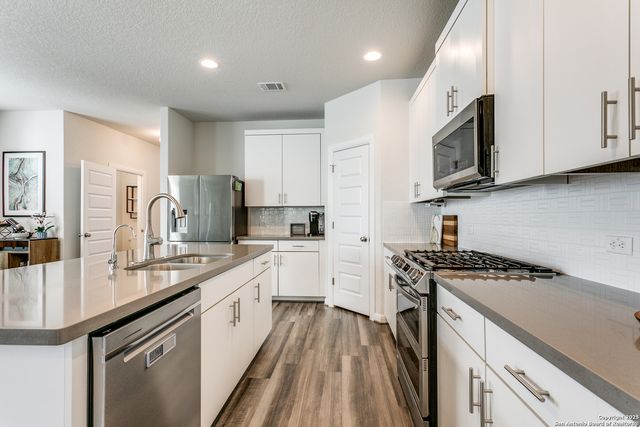 15051 Summer Lynn Place, San Antonio, TX 78217