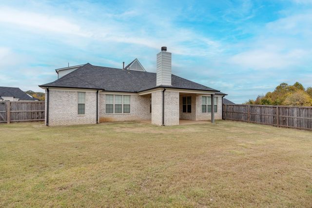 155 MISTY RIDGE LOOP, Oakland, TN 38060