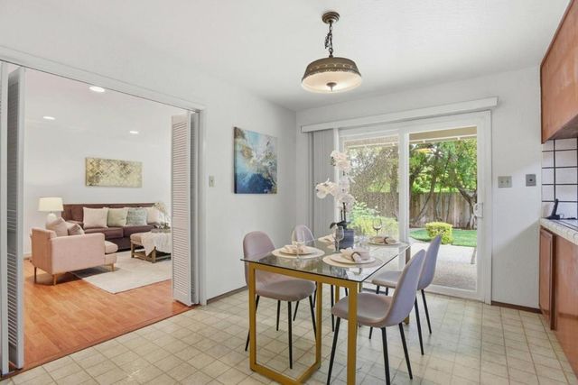 737 Ensign Way, Palo Alto, CA 94303