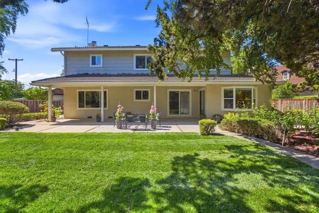737 Ensign Way, Palo Alto, CA 94303