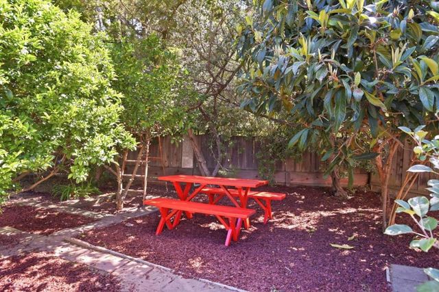737 Ensign Way, Palo Alto, CA 94303