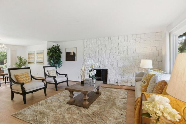 737 Ensign Way, Palo Alto, CA 94303