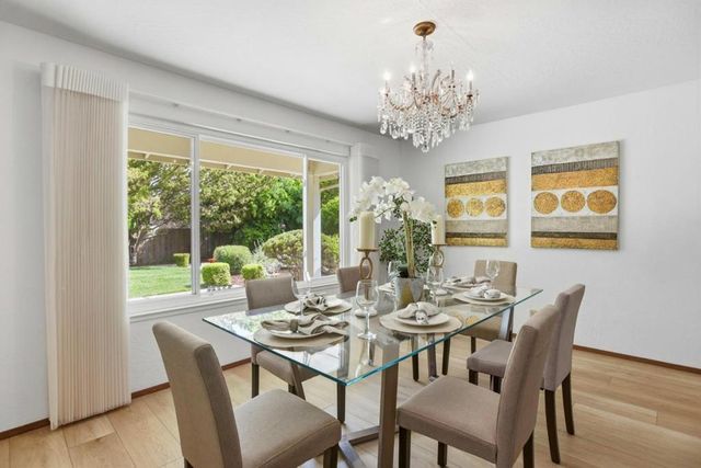 737 Ensign Way, Palo Alto, CA 94303