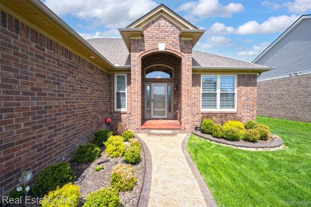 17481 Tiger Drive, Macomb Township, MI 48042