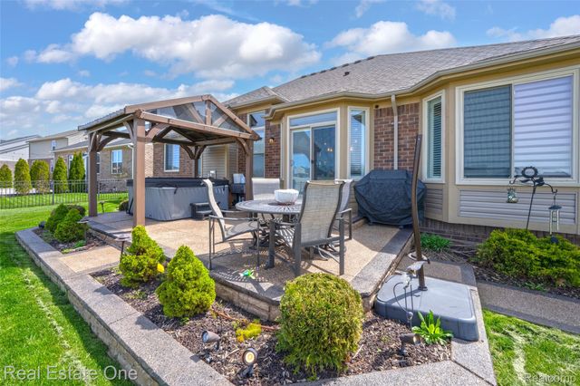 17481 Tiger Drive, Macomb Township, MI 48042