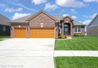 17481 Tiger Drive, Macomb Township, MI 48042