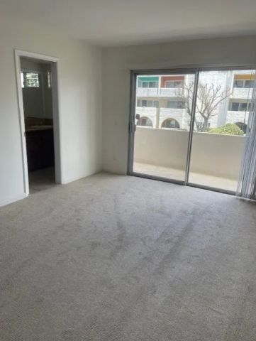 5630 Ravenspur 103, Rancho Palos Verdes, CA 90275