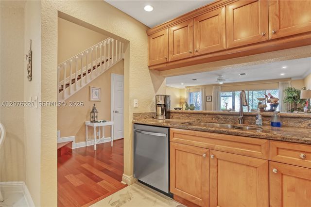 119 Ocean Dunes Cir, Jupiter, FL 33477