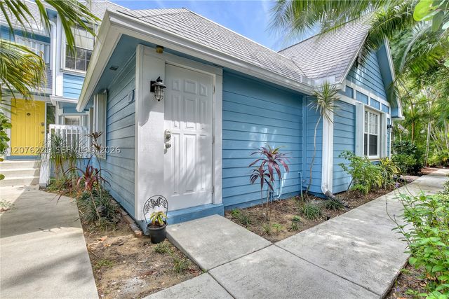 119 Ocean Dunes Cir, Jupiter, FL 33477