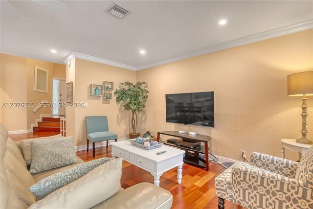 119 Ocean Dunes Cir, Jupiter, FL 33477