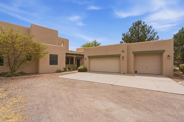 505 Camino De Lucia, Corrales, NM 87048