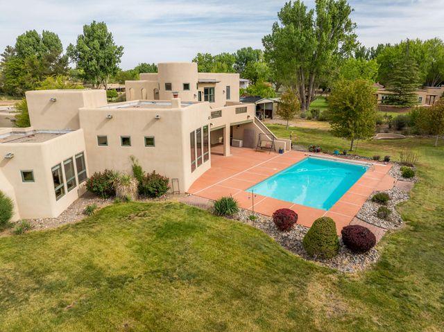 505 Camino De Lucia, Corrales, NM 87048