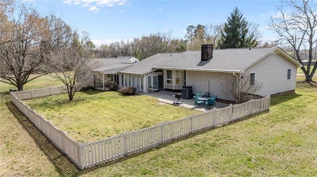 3368 Old Glenola Road, Archdale, NC 27263