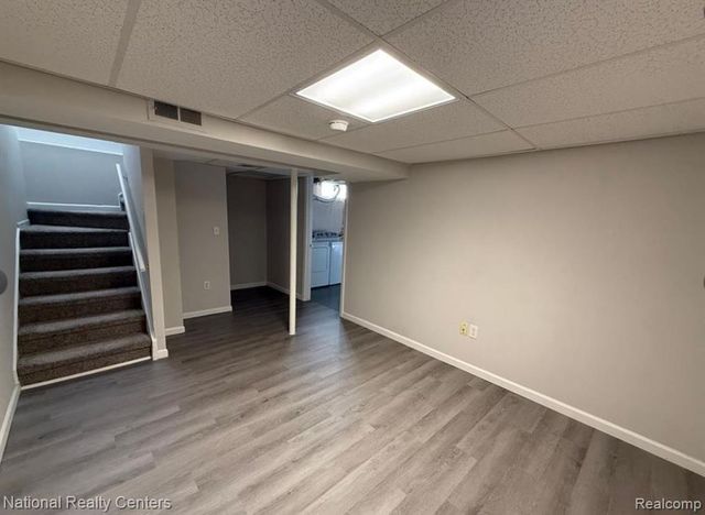 2048 Orchard Crest Street, Shelby Twp, MI 48317