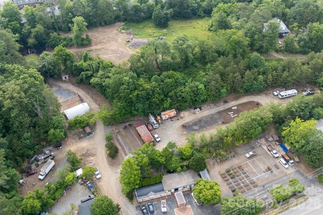 91 Weaverville Road, Asheville, NC 28804