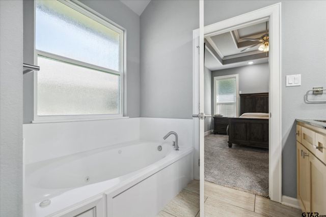 2231 Rana Park, Flint, TX 75762