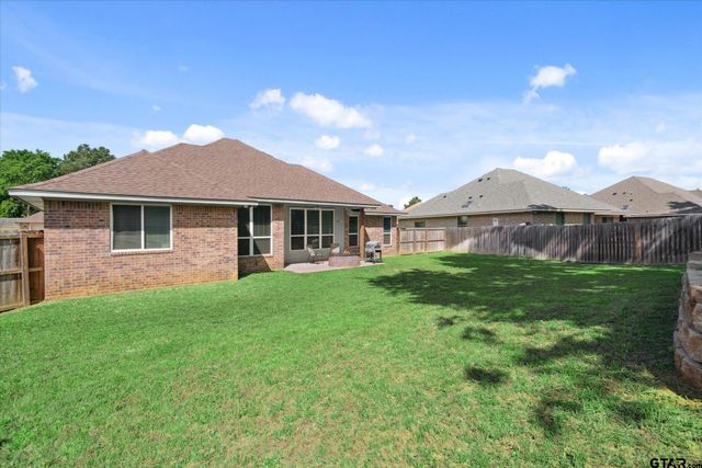 2231 Rana Park, Flint, TX 75762