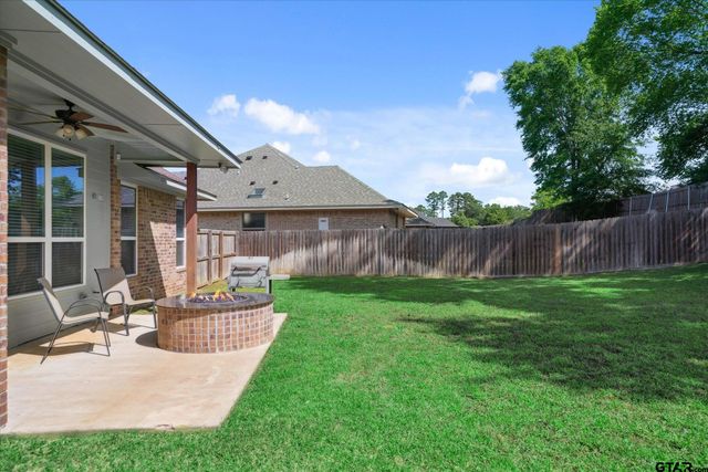 2231 Rana Park, Flint, TX 75762