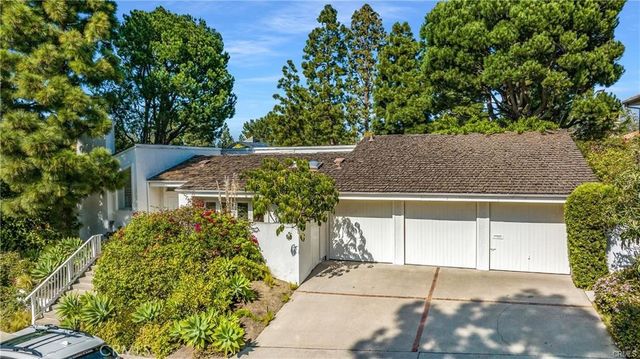 29 Augusta Lane, Newport Beach, CA 92660