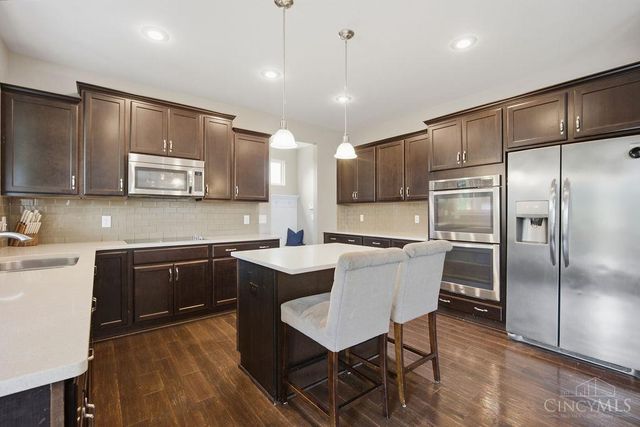 228 Edgefield Drive, Cleves, OH 45002