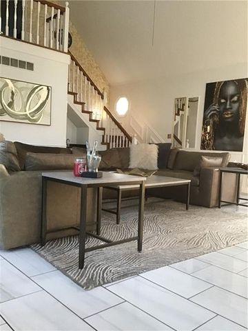 290 Dix Lee On Drive, Fayetteville, GA 30214