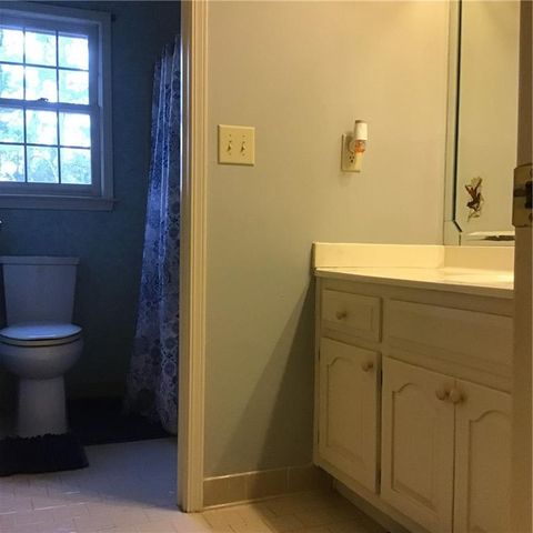 290 Dix Lee On Drive, Fayetteville, GA 30214