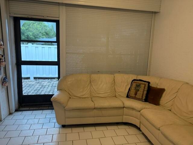 8934 Sunnywood Place, Boca Raton, FL 33496