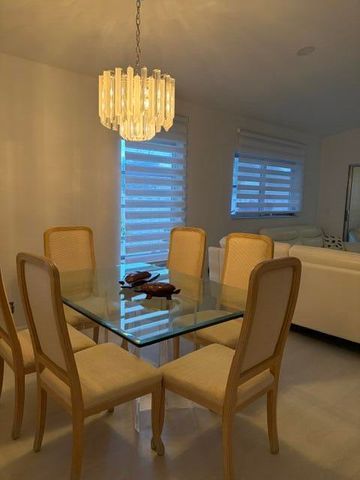 8934 Sunnywood Place, Boca Raton, FL 33496
