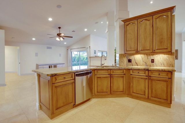 6448 Blue Bay Circle, Lake Worth, FL 33467