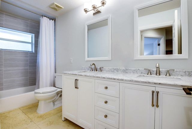 6448 Blue Bay Circle, Lake Worth, FL 33467