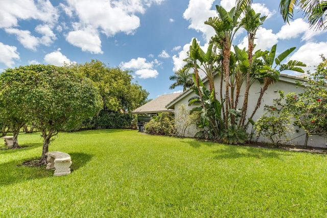 6448 Blue Bay Circle, Lake Worth, FL 33467