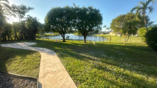 6448 Blue Bay Circle, Lake Worth, FL 33467