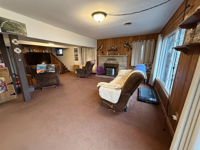 6812 Lake Drive, Hastings, MI 49058