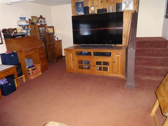 6812 Lake Drive, Hastings, MI 49058