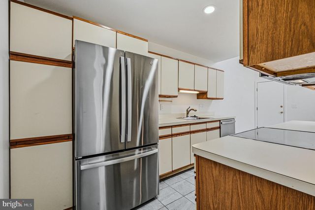 207 STEEPLE CHASE CIR, Wilmimgton, DE 19808