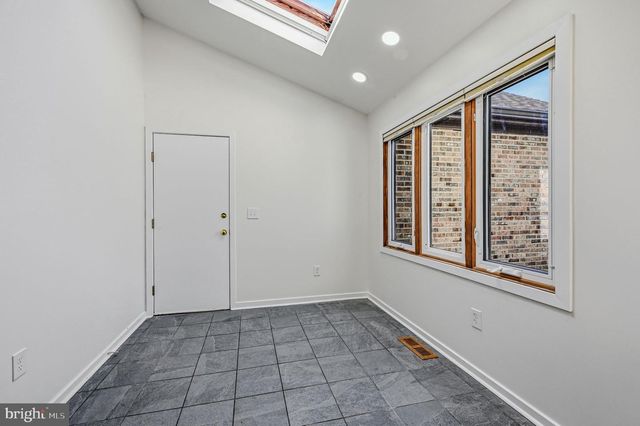 207 STEEPLE CHASE CIR, Wilmimgton, DE 19808