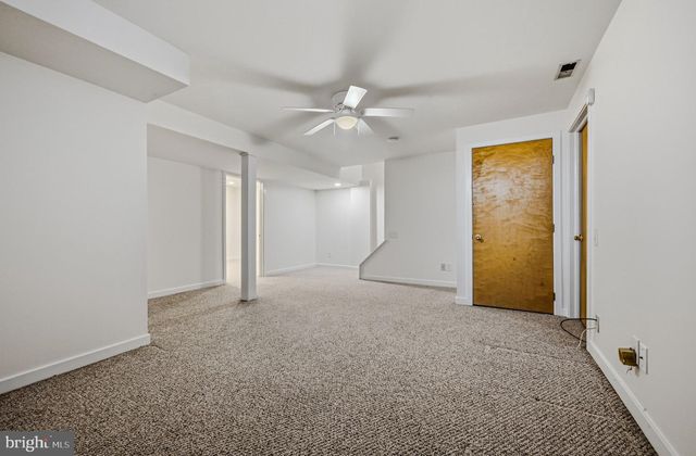207 STEEPLE CHASE CIR, Wilmimgton, DE 19808