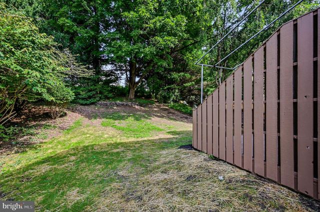 207 STEEPLE CHASE CIR, Wilmimgton, DE 19808