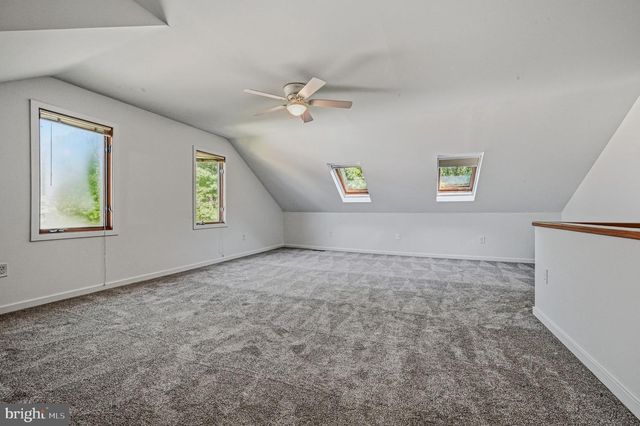 207 STEEPLE CHASE CIR, Wilmimgton, DE 19808
