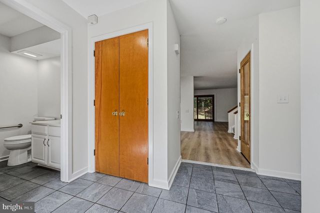 207 STEEPLE CHASE CIR, Wilmimgton, DE 19808