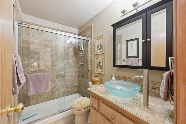 3001 S Winthrop Ln, Spokane, WA 99206