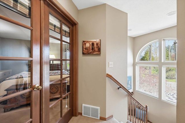 3001 S Winthrop Ln, Spokane, WA 99206