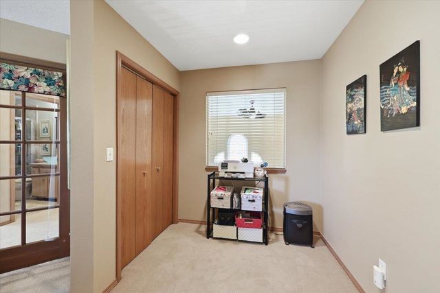 3001 S Winthrop Ln, Spokane, WA 99206
