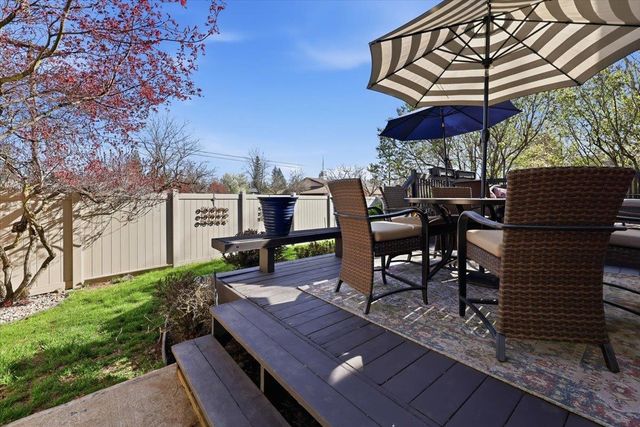 3001 S Winthrop Ln, Spokane, WA 99206