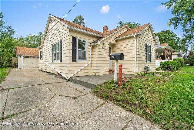 1928 Sunnyside Avenue, Lansing, MI 48910