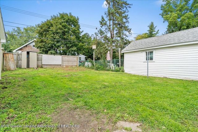 1928 Sunnyside Avenue, Lansing, MI 48910
