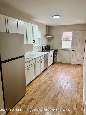 1928 Sunnyside Avenue, Lansing, MI 48910