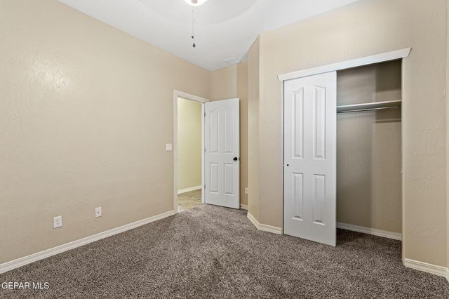 405 Saltford Place, El Paso, TX 79928