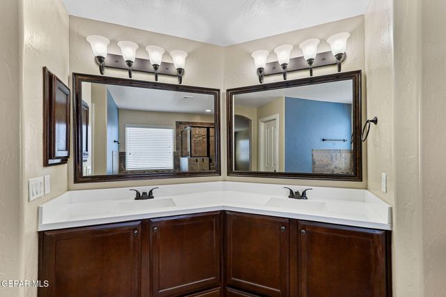 405 Saltford Place, El Paso, TX 79928